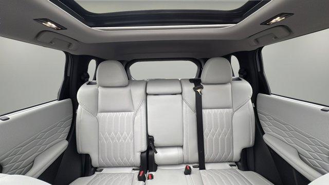 used 2025 Mitsubishi Outlander car, priced at $33,650