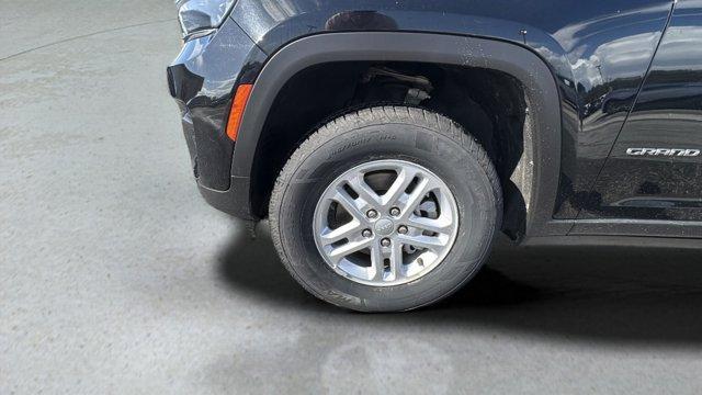 used 2023 Jeep Grand Cherokee car, priced at $24,975