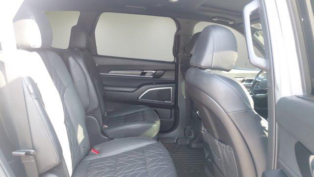 used 2024 Kia Telluride car, priced at $34,900