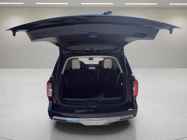 used 2024 Ford Expedition car, priced at $58,900