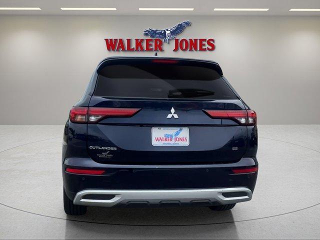 used 2024 Mitsubishi Outlander car, priced at $24,990