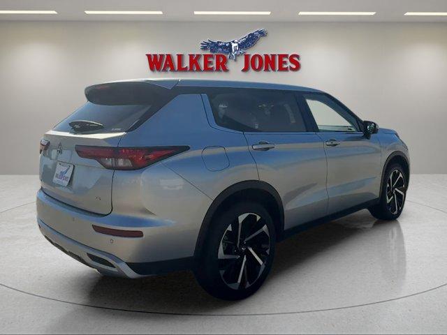 used 2024 Mitsubishi Outlander car, priced at $26,471