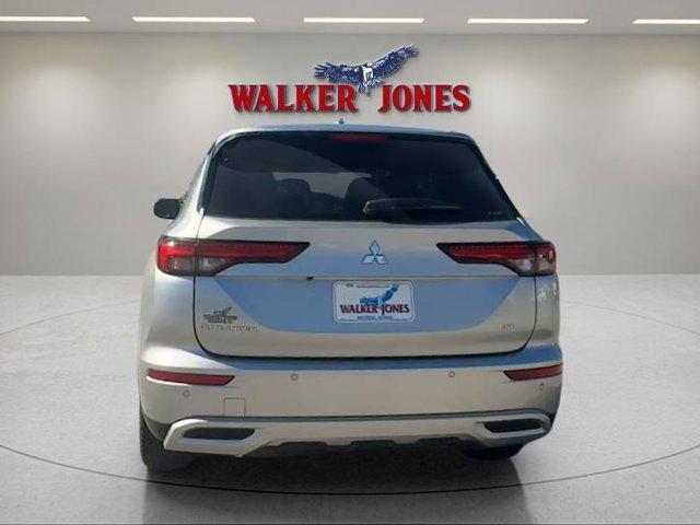used 2024 Mitsubishi Outlander car, priced at $26,471
