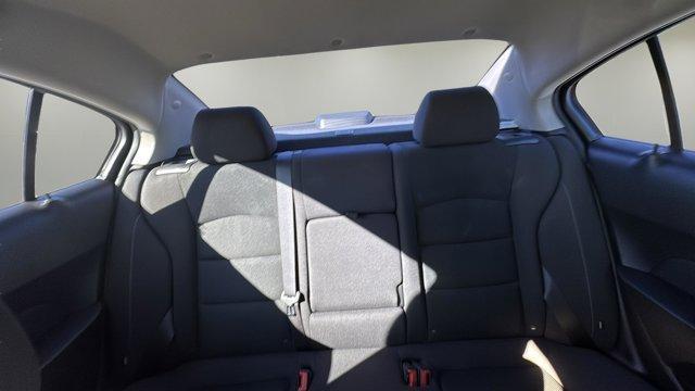 used 2015 Chevrolet Cruze car, priced at $10,900