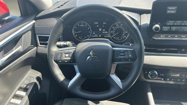 used 2024 Mitsubishi Outlander car, priced at $26,987