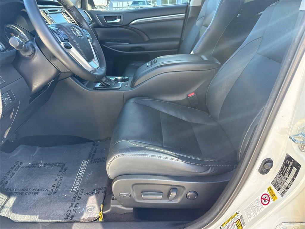 used 2018 Toyota Highlander car, priced at $20,884