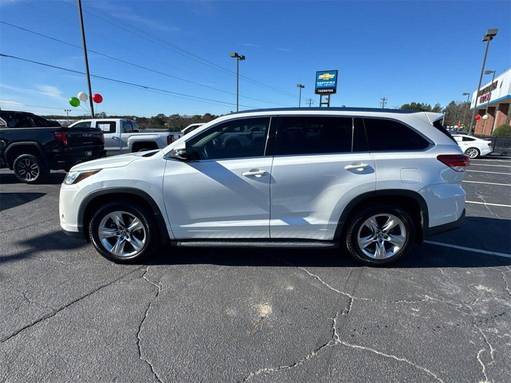 used 2018 Toyota Highlander car, priced at $20,884