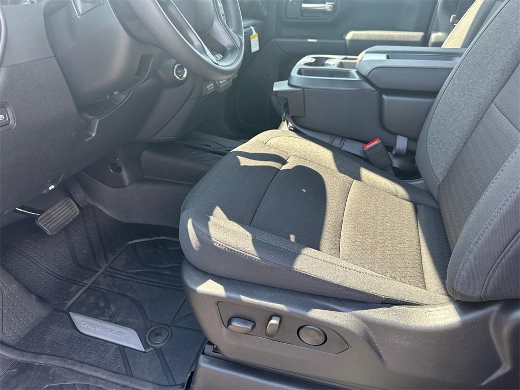 new 2026 Chevrolet Silverado 2500 car, priced at $51,395