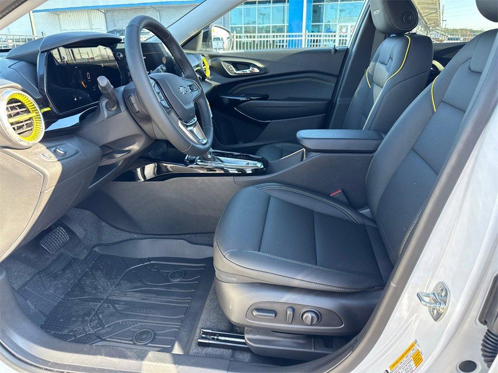 new 2026 Chevrolet Trax car, priced at $27,885