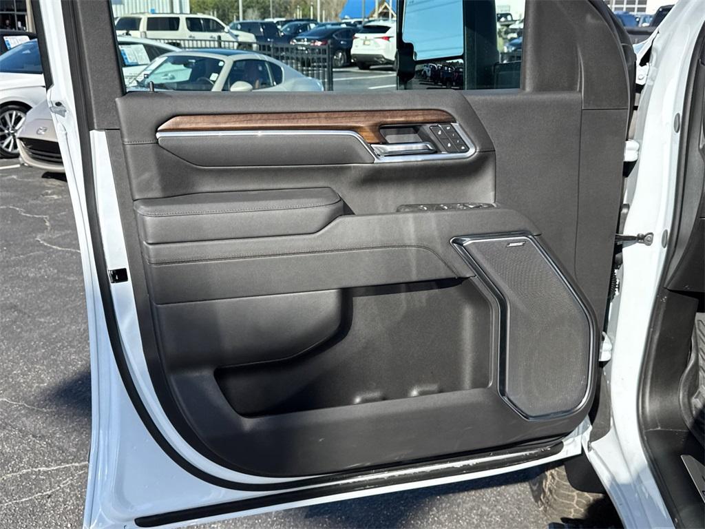 new 2026 Chevrolet Silverado 2500 car, priced at $80,644