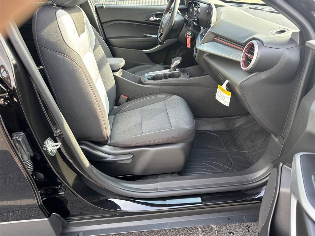 new 2026 Chevrolet Trax car, priced at $22,285
