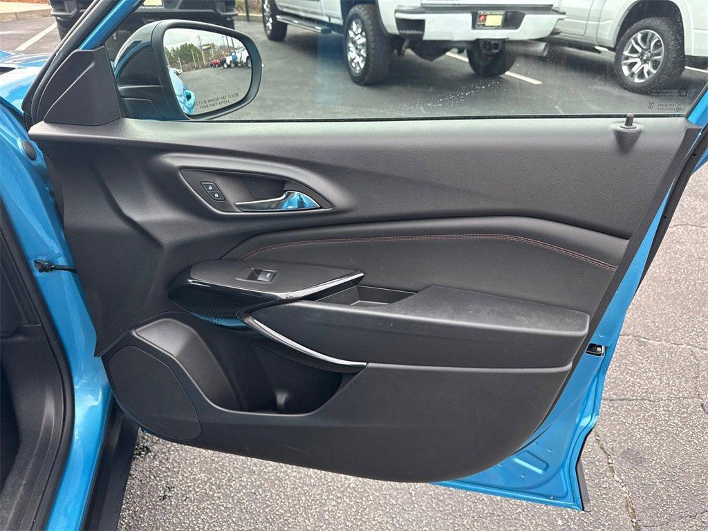 used 2025 Chevrolet Trax car, priced at $23,354