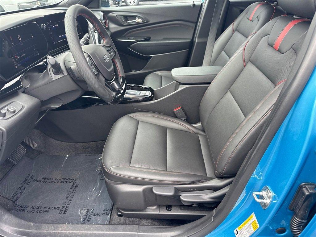 used 2025 Chevrolet Trax car, priced at $23,354