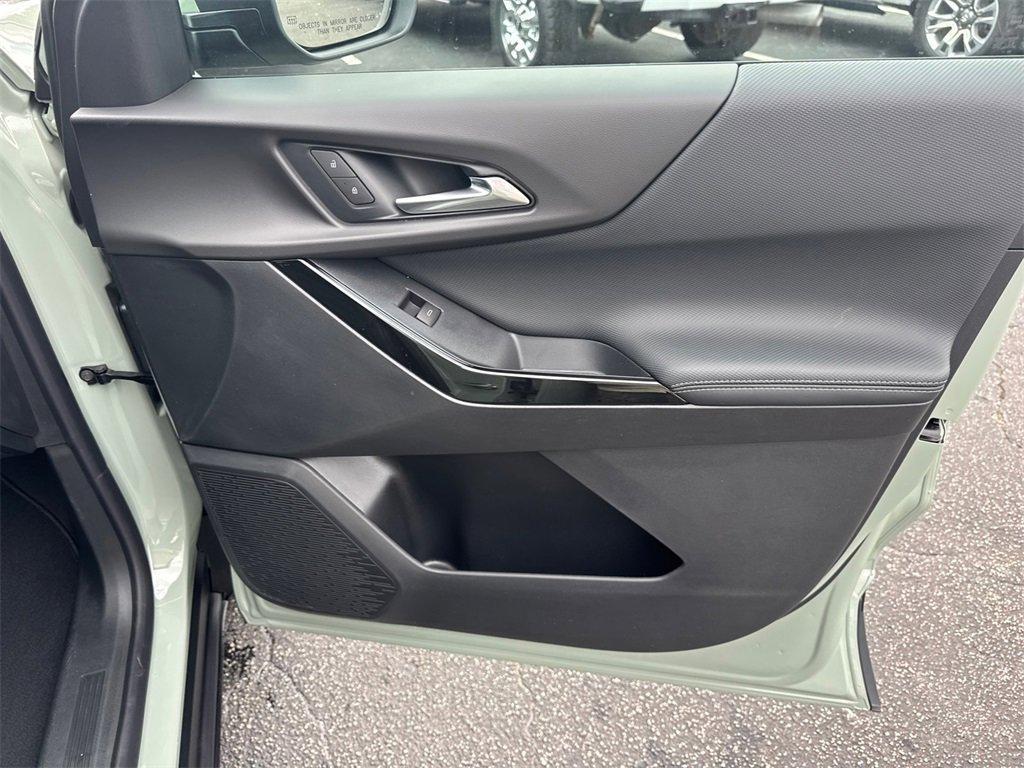 new 2026 Chevrolet Equinox car, priced at $30,490