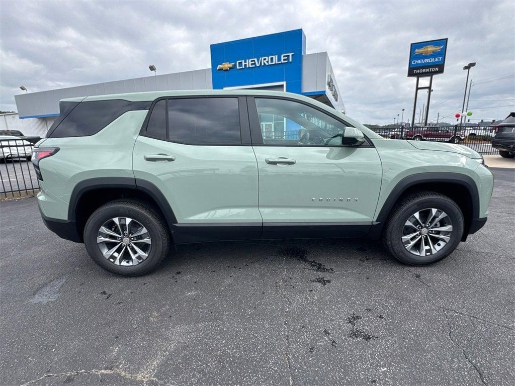 new 2026 Chevrolet Equinox car, priced at $30,490