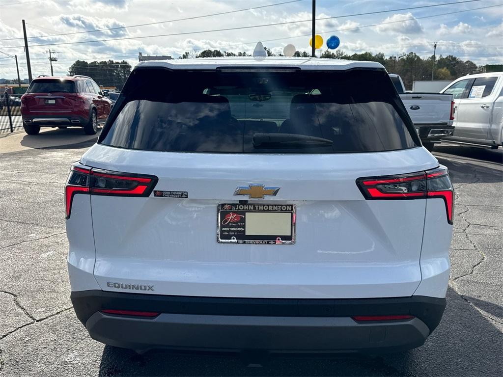 new 2026 Chevrolet Equinox car, priced at $27,815