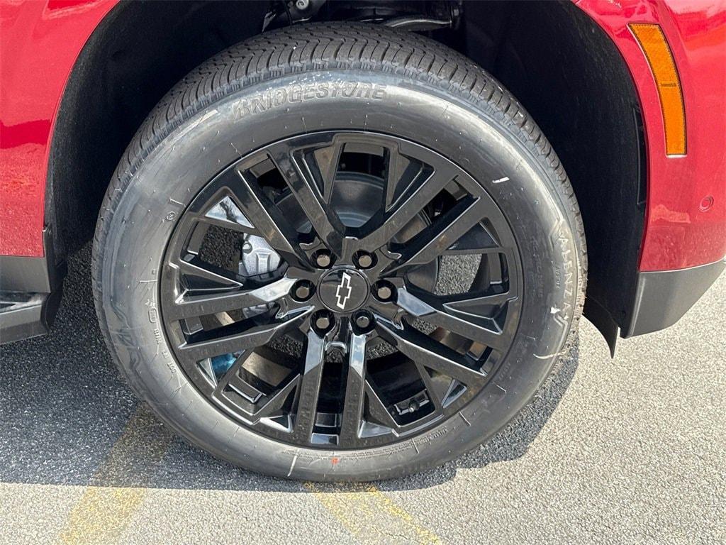 new 2025 Chevrolet Suburban car, priced at $74,840