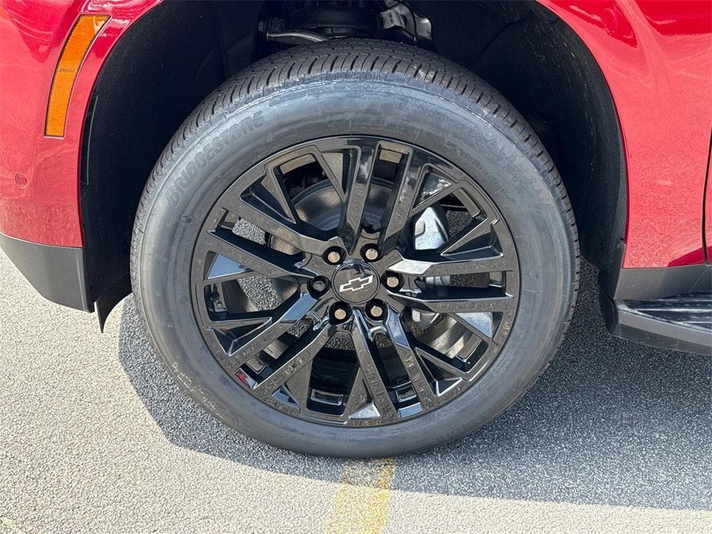 new 2025 Chevrolet Suburban car, priced at $74,840