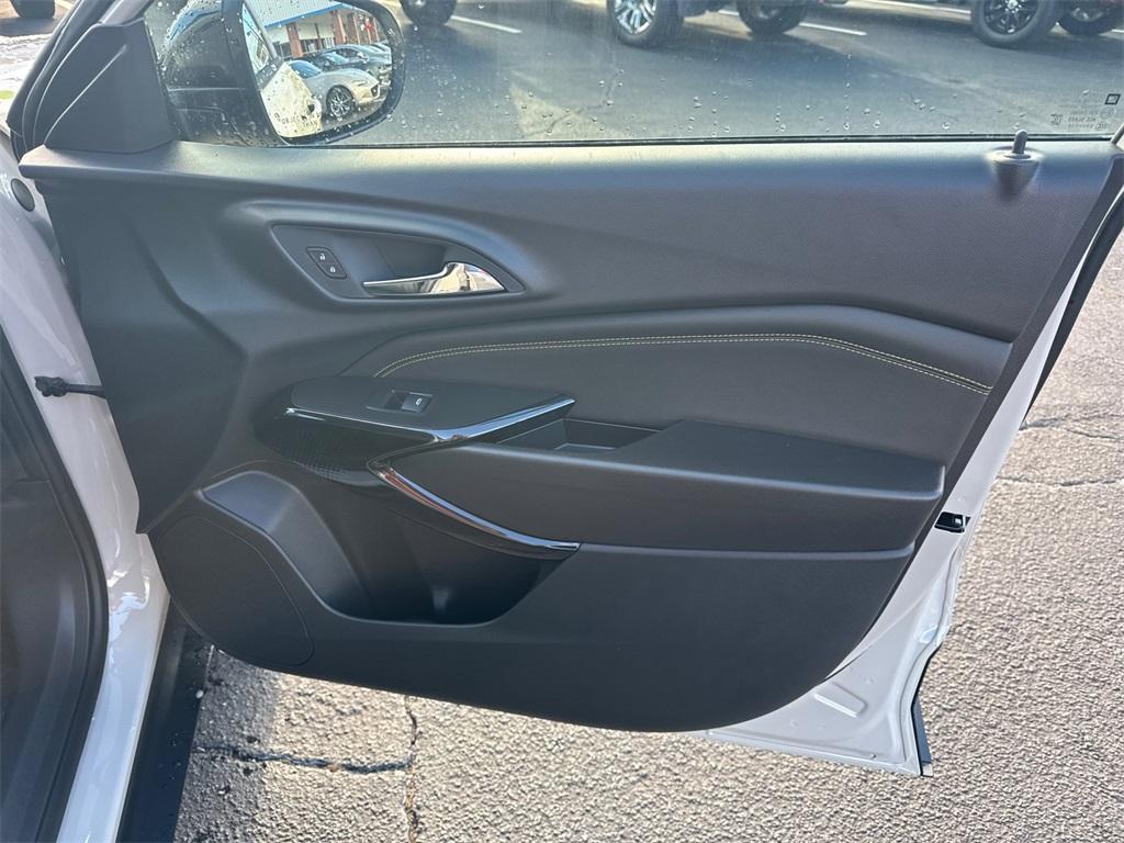 new 2026 Chevrolet Trax car, priced at $27,885