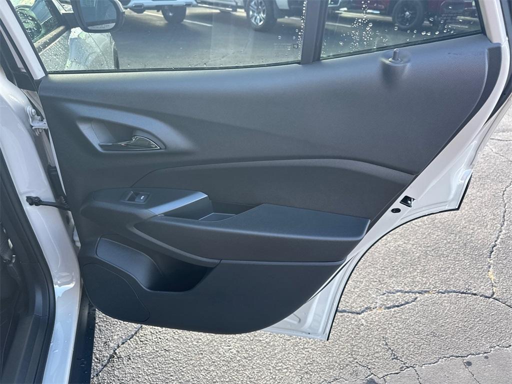 new 2026 Chevrolet Trax car, priced at $27,885