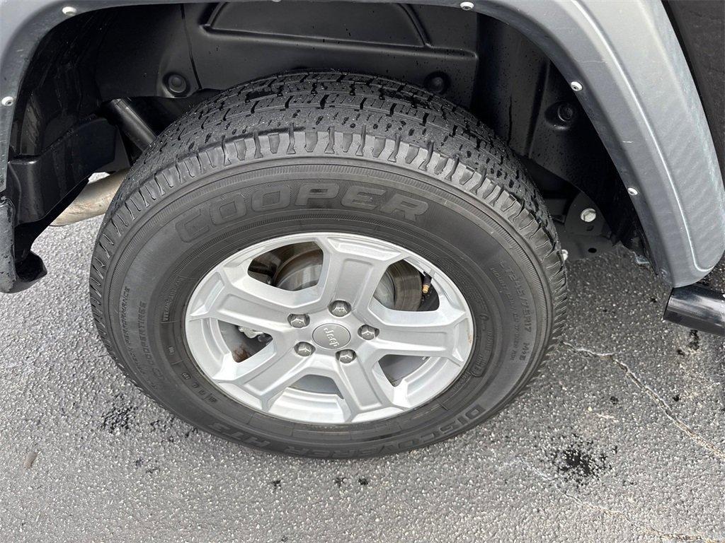 used 2021 Jeep Wrangler car, priced at $23,364