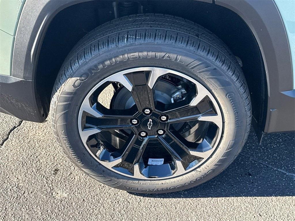 new 2026 Chevrolet Equinox car, priced at $36,415