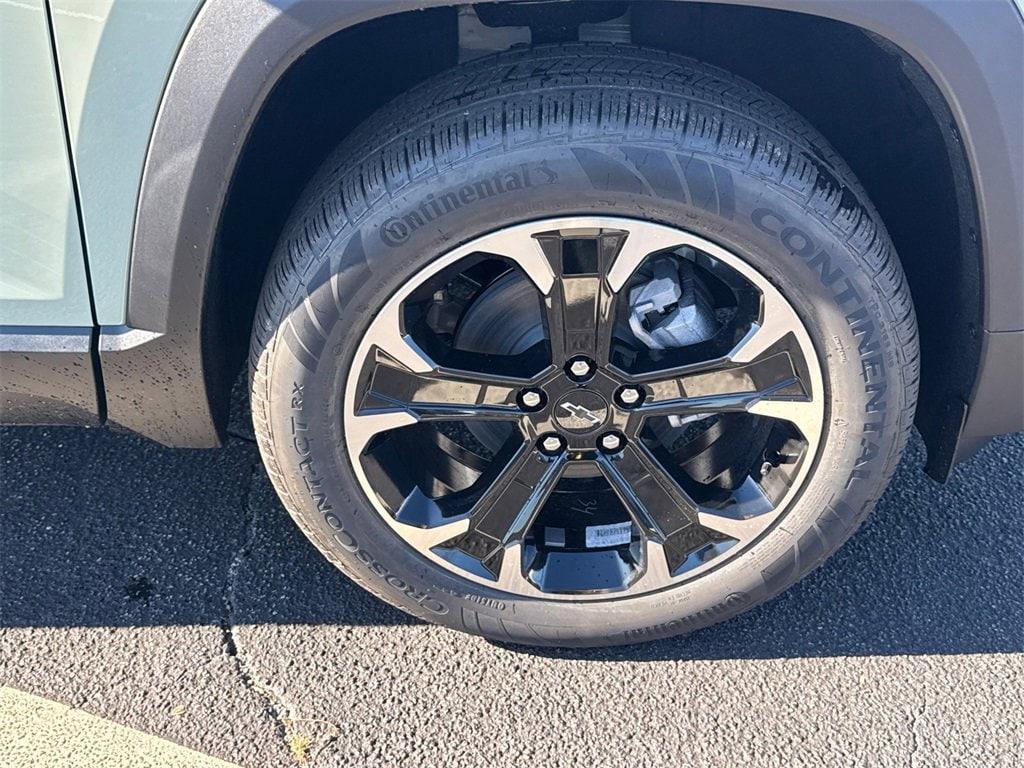 new 2026 Chevrolet Equinox car, priced at $36,415