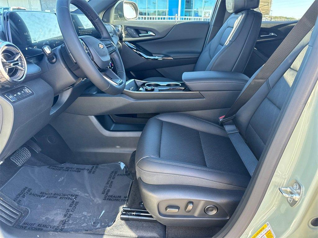 new 2026 Chevrolet Equinox car, priced at $36,415