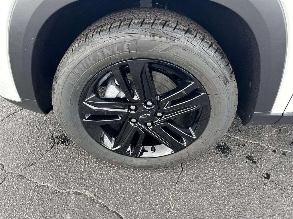 new 2026 Chevrolet Trax car, priced at $27,885