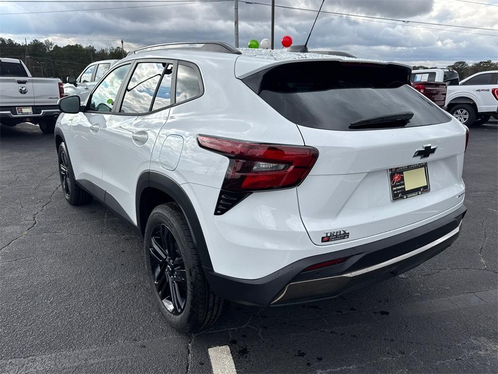 new 2026 Chevrolet Trax car, priced at $27,885