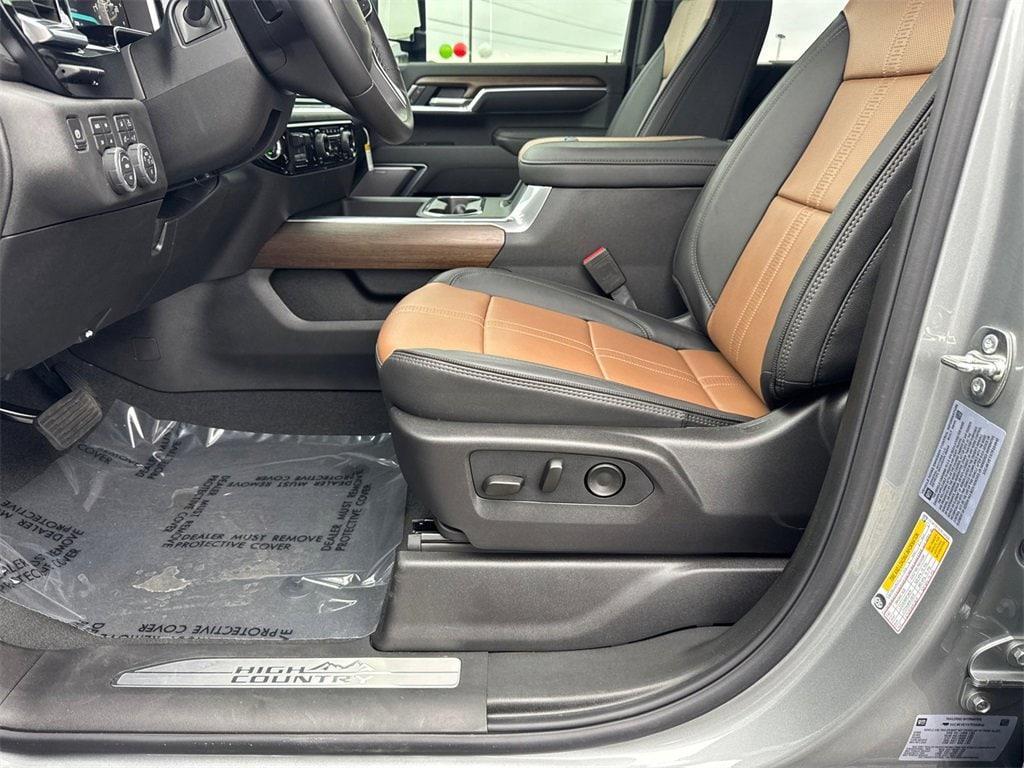 used 2026 Chevrolet Silverado 3500 car, priced at $86,884