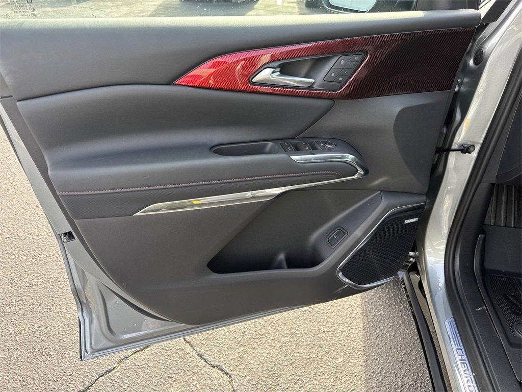 new 2026 Chevrolet Traverse car, priced at $59,619