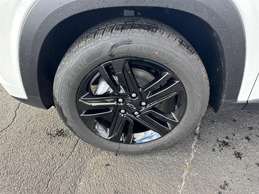 new 2026 Chevrolet Trax car, priced at $27,885
