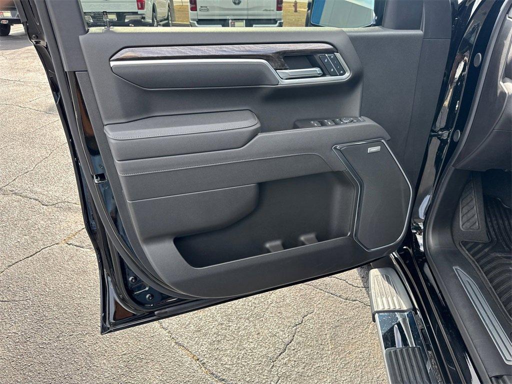 used 2025 Chevrolet Silverado 1500 car, priced at $52,514