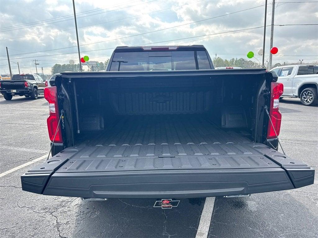 used 2025 Chevrolet Silverado 1500 car, priced at $52,514