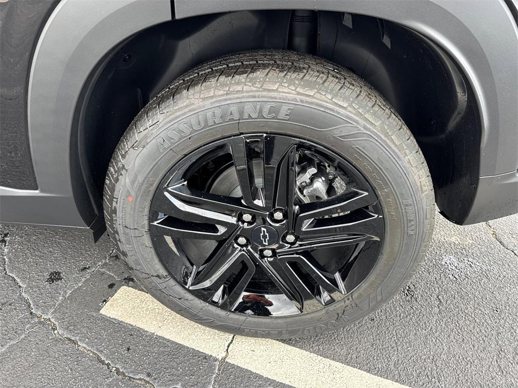 new 2026 Chevrolet Trax car, priced at $27,885