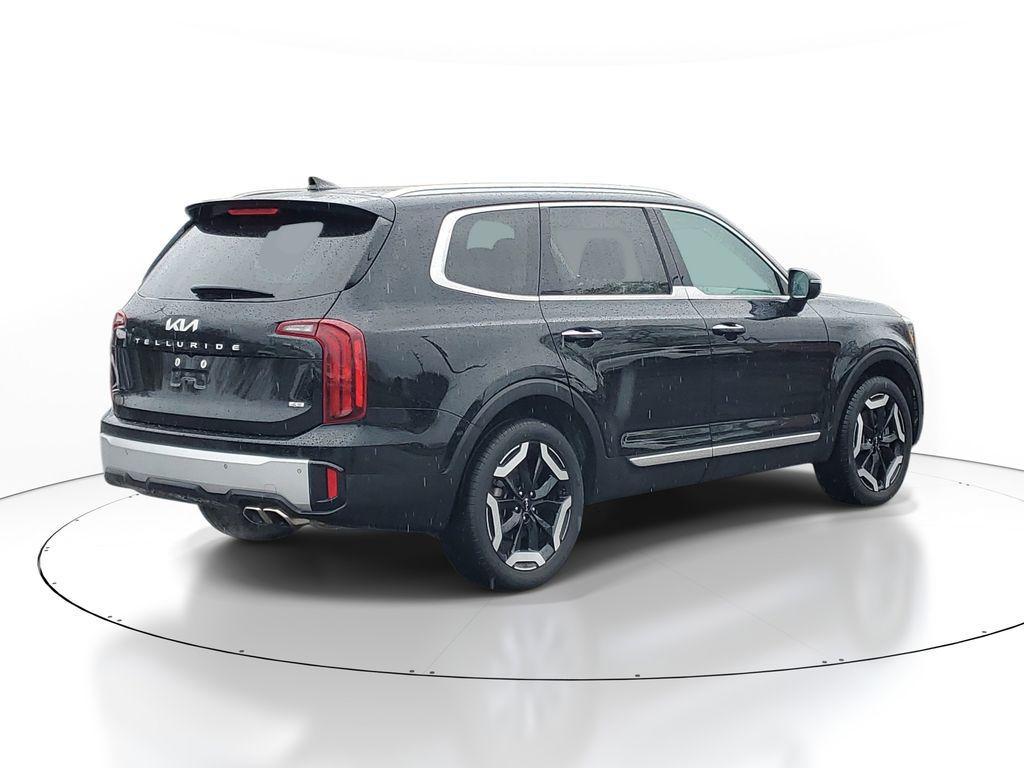 used 2024 Kia Telluride car, priced at $35,113