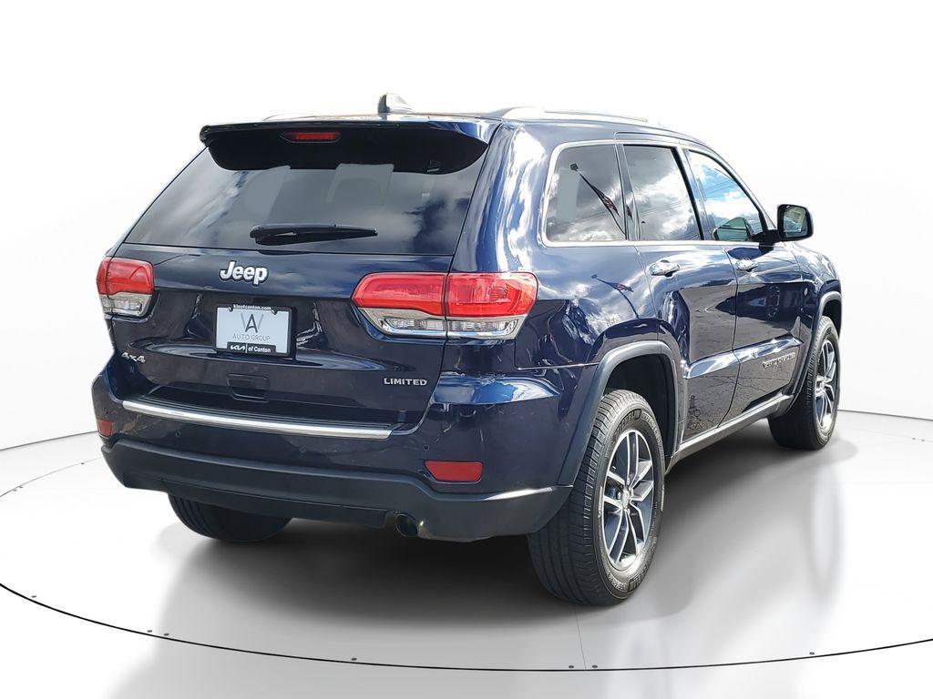 used 2017 Jeep Grand Cherokee car, priced at $11,899