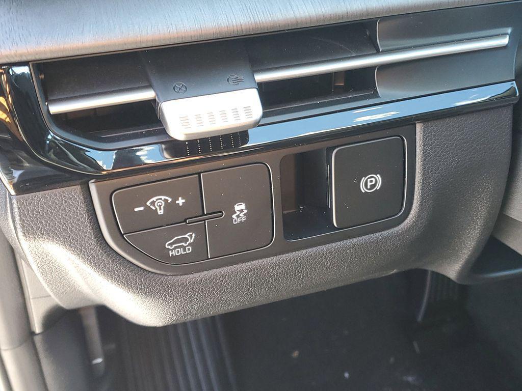 used 2026 Kia Sportage car, priced at $31,899