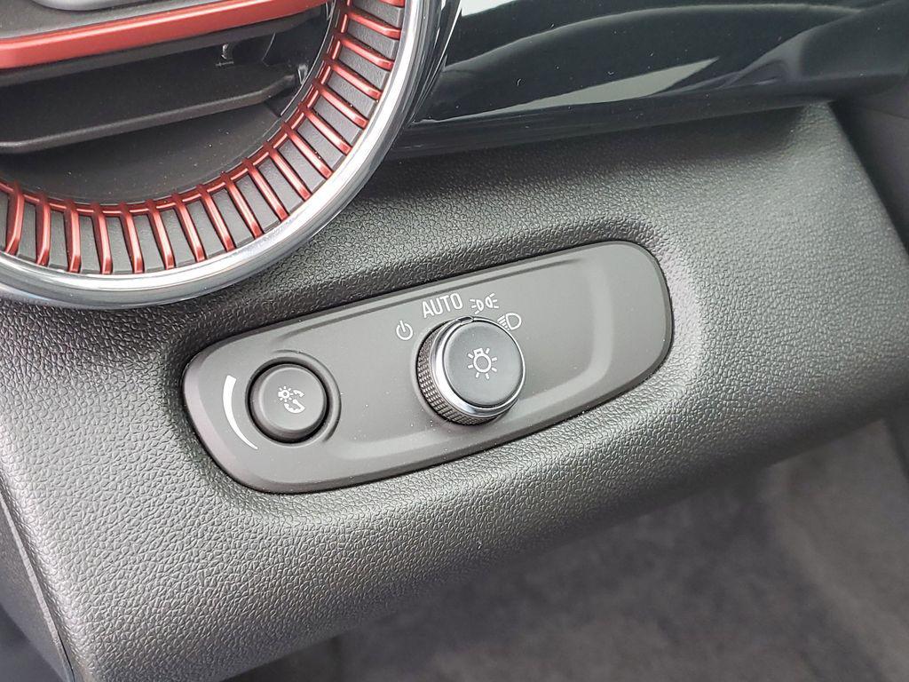 used 2025 Chevrolet Trax car, priced at $23,899