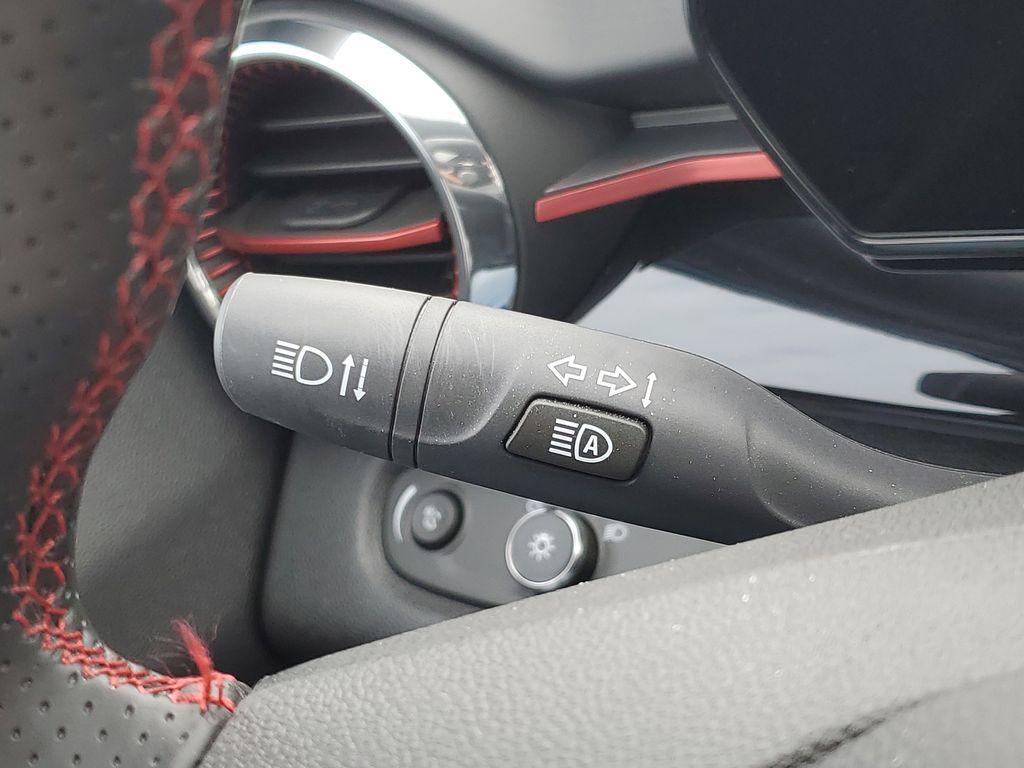 used 2025 Chevrolet Trax car, priced at $23,899