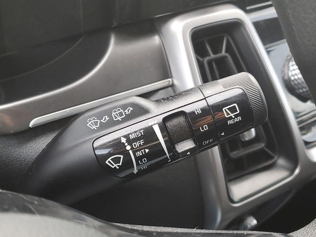 used 2023 Kia Sorento car, priced at $22,599