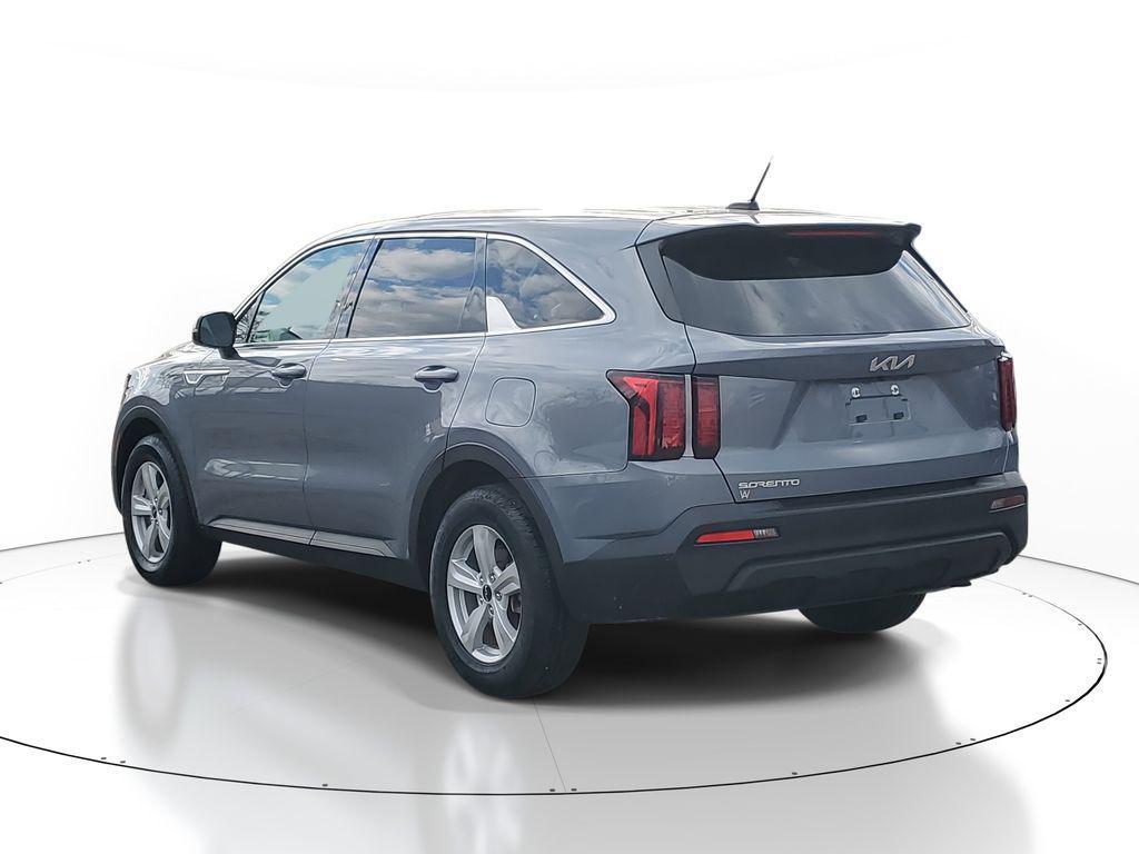 used 2023 Kia Sorento car, priced at $22,599