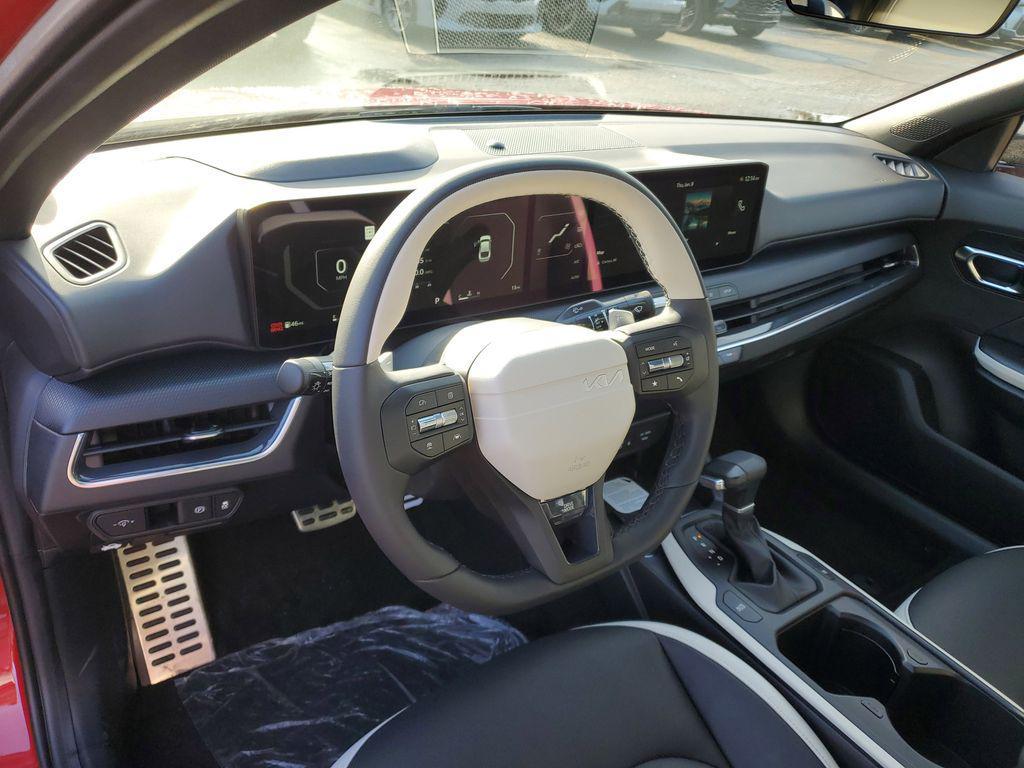 new 2026 Kia K4 car, priced at $30,070