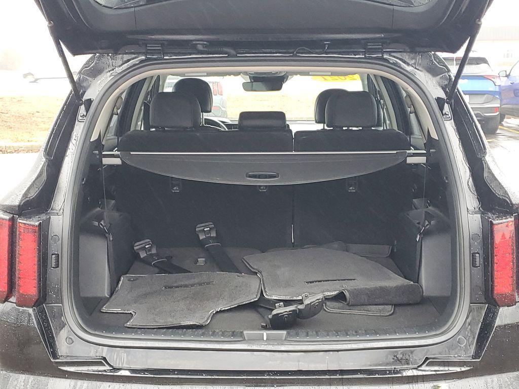 used 2021 Kia Sorento car, priced at $19,099