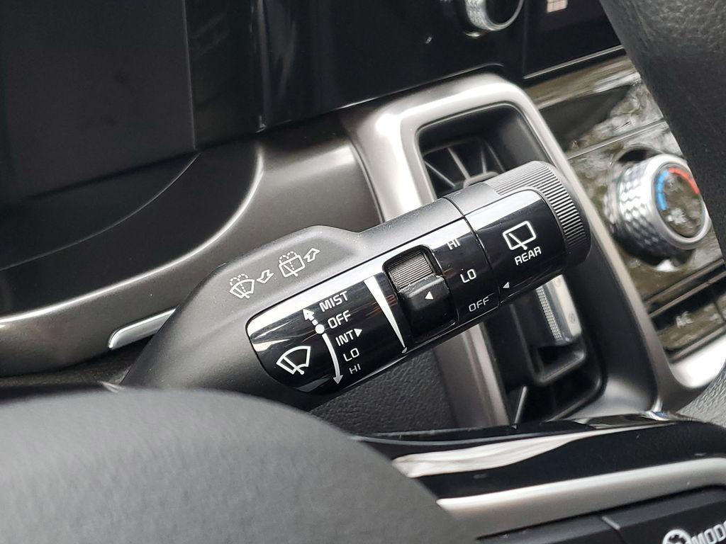 used 2023 Kia Sorento car, priced at $26,499