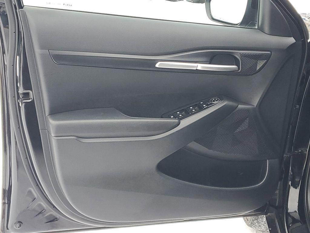 used 2023 Kia Seltos car, priced at $19,799