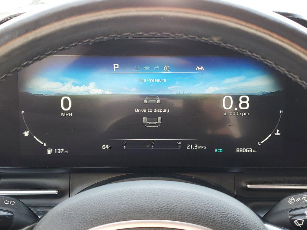 used 2022 Kia Carnival car, priced at $28,299