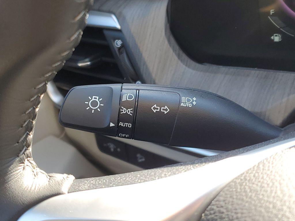 used 2023 Kia Telluride car, priced at $37,222