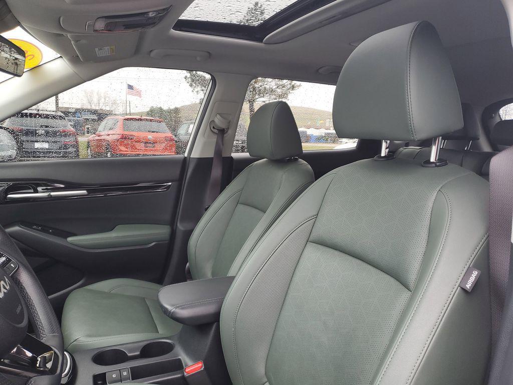 used 2024 Kia Seltos car, priced at $24,199